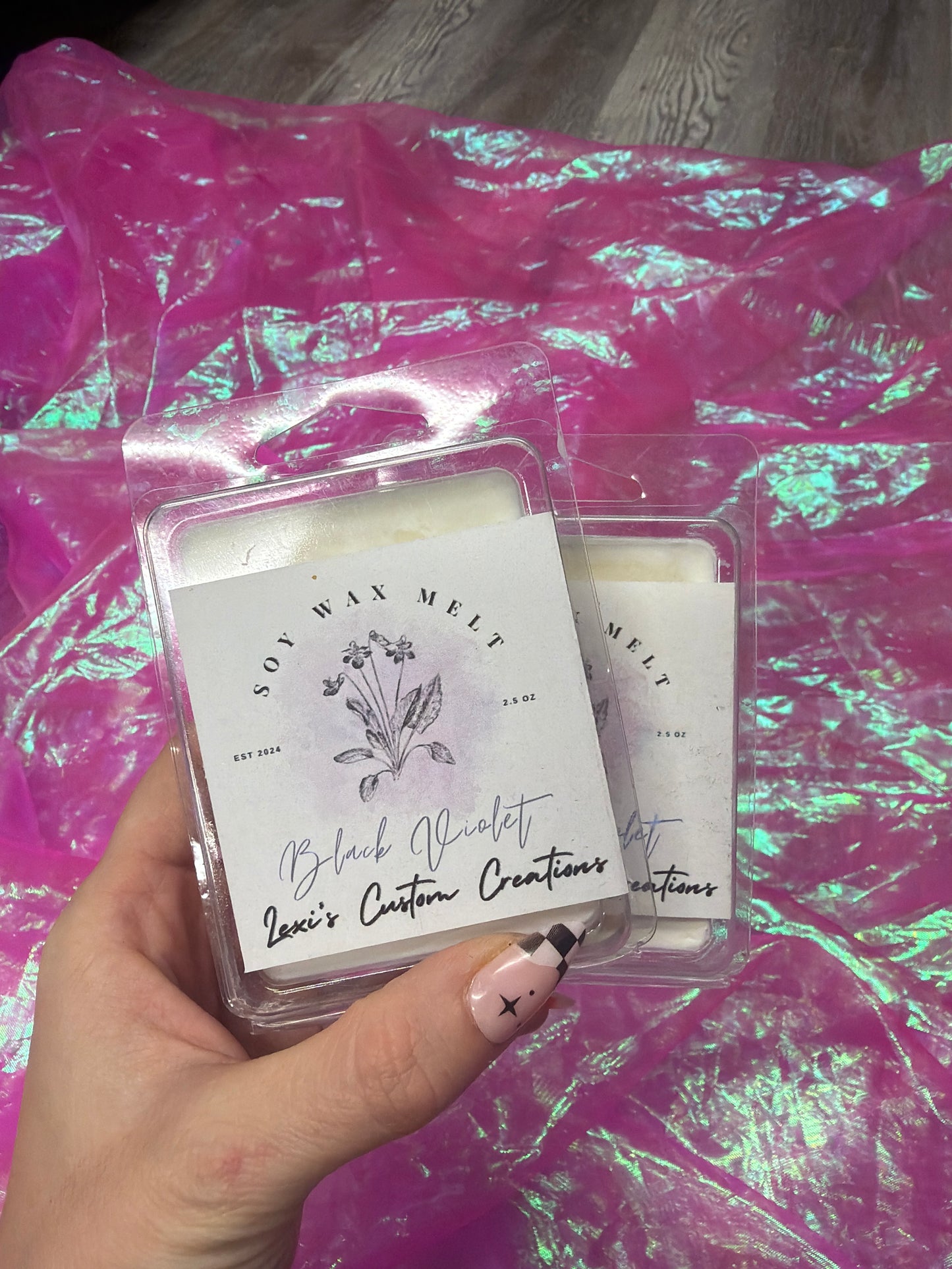 Black violet wax melts