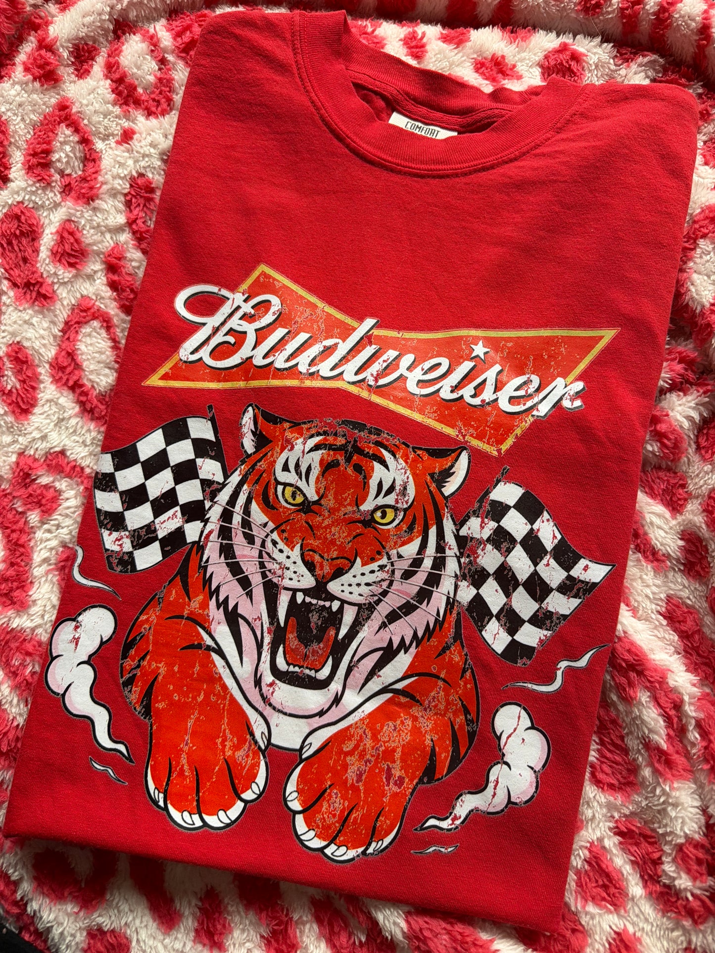 M tiger tshirt
