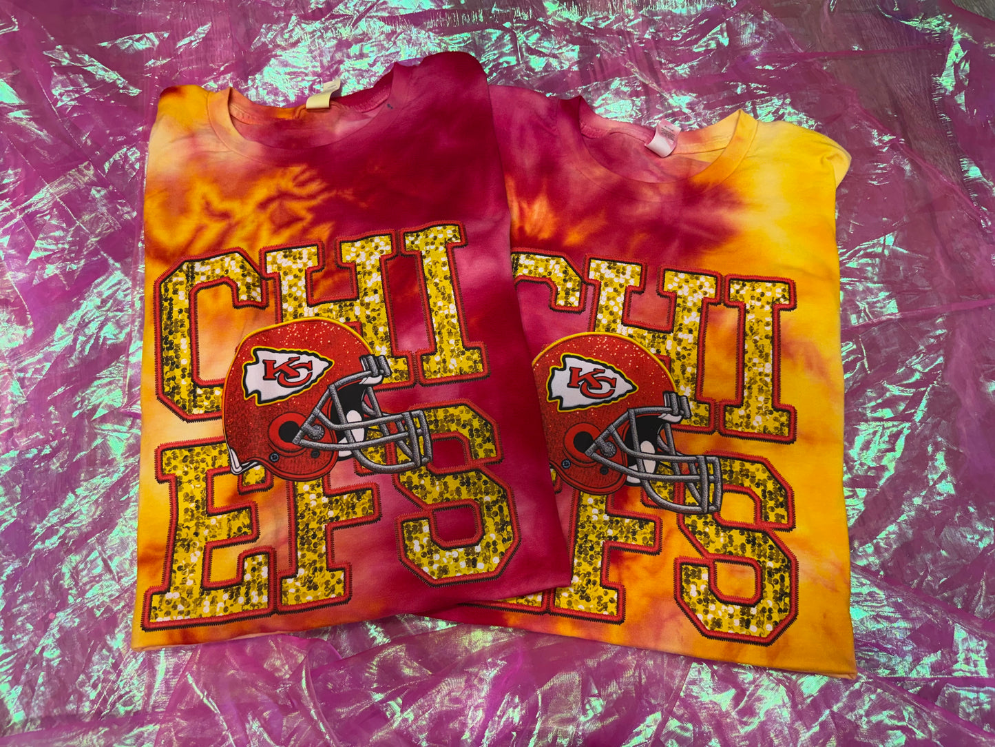 XL chiefs tshirts