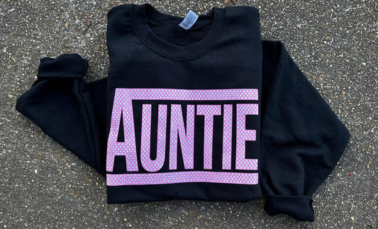 Auntie Checkered Design