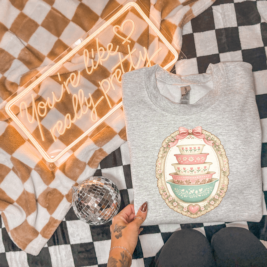 Pyrex Design *put size and color in comments*