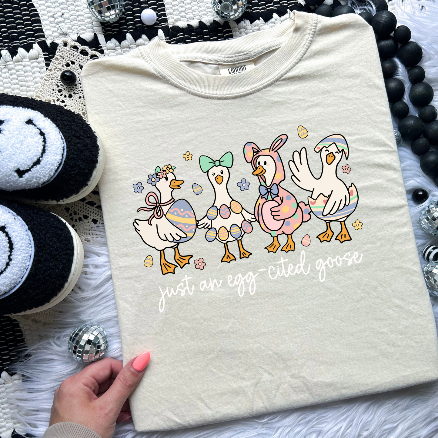 Just an Egg-cited goose *put size and color in comments*