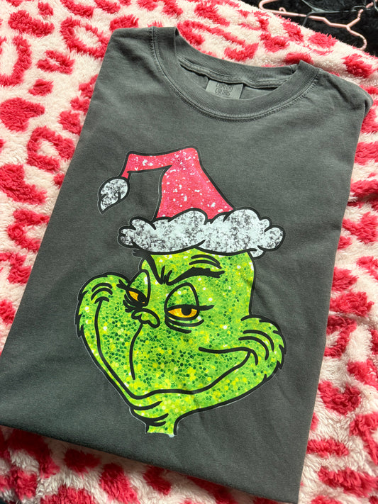 M grinch tshirt