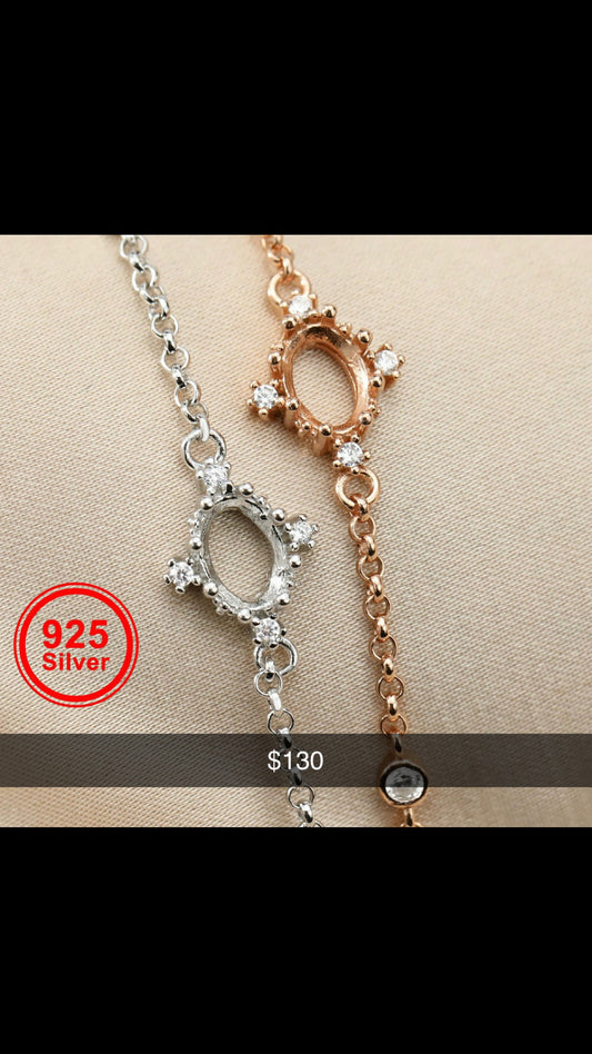 Oval Pendant Bracelet