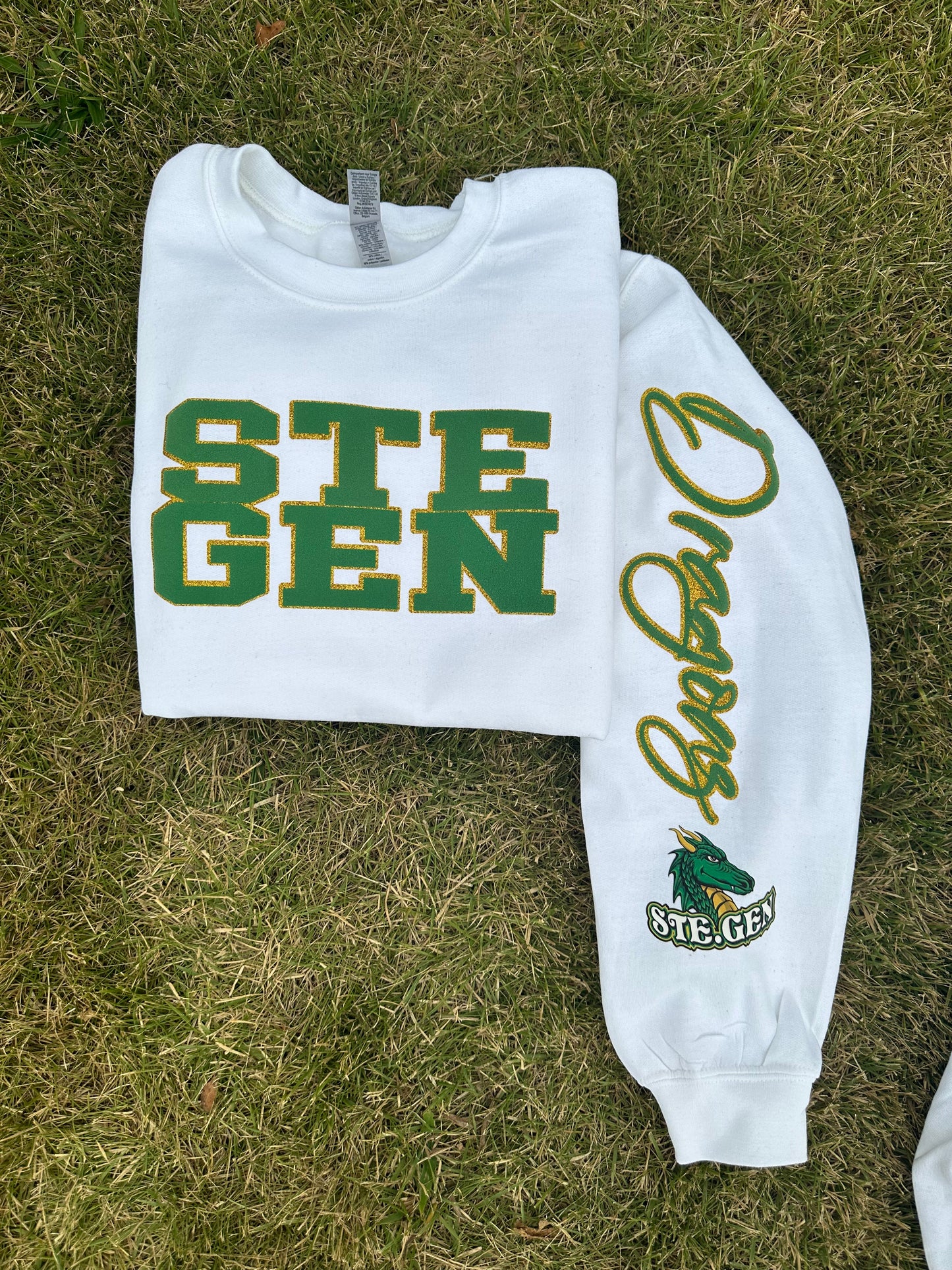 Custom sports team sweatshirts *Put size, colors and name of school in comments* Price includes ONE sleeve and front design, if wanting more message me.