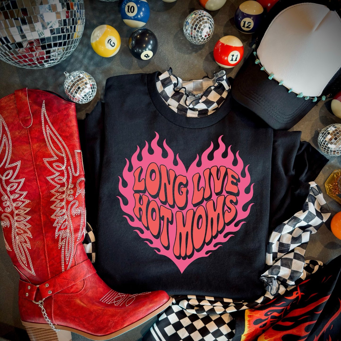 Long live hot moms *put size, color and which print you like best in comments*