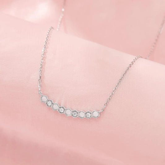 HONEYCOMB NECKLACE